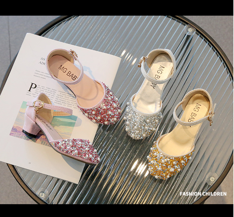 Pearl Water Diamond Princess Schuhe, Flachmund-Mode-Mädchensandalen, Mittelgroße High Heels, Sommer-Kinderschuhe_voghion.com