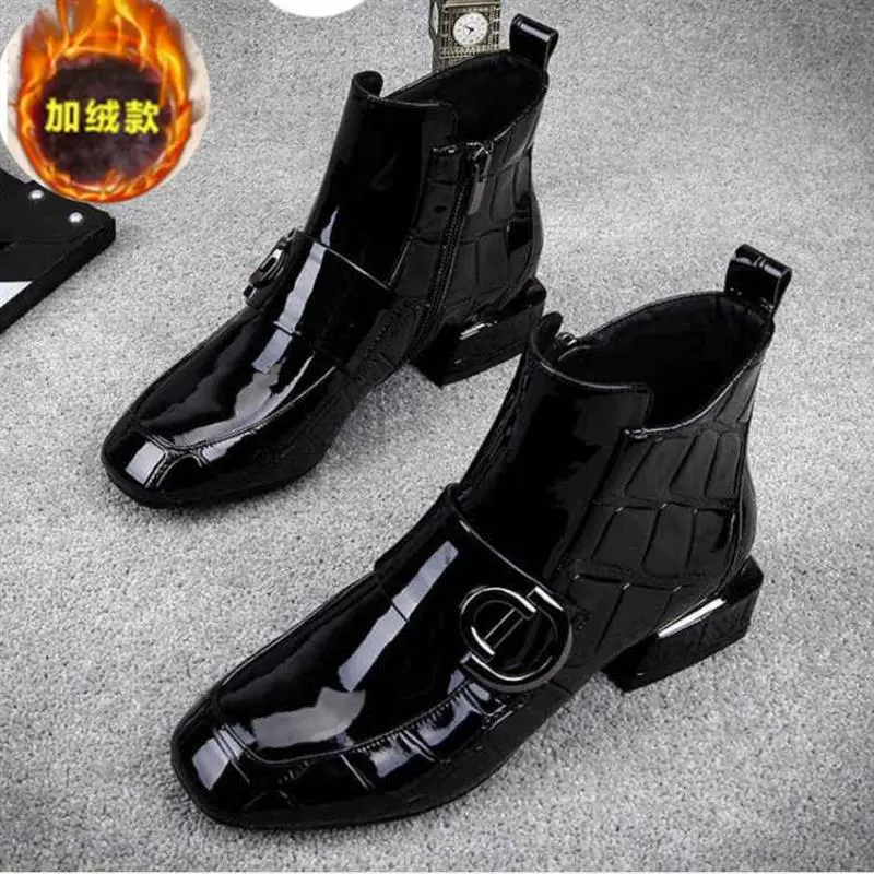2023 Ботильоны, женские модные ботинки из лакированной кожи, женская обувь, плоская подошва, квадратный носок, боковая молния на флисовой подкладке, женские сапоги без каблука в британском стиле, в западном стиле
