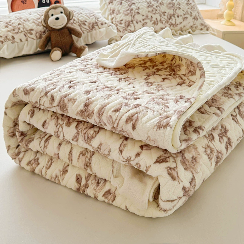 Winter coral quilted flannel sheet, increased thickness