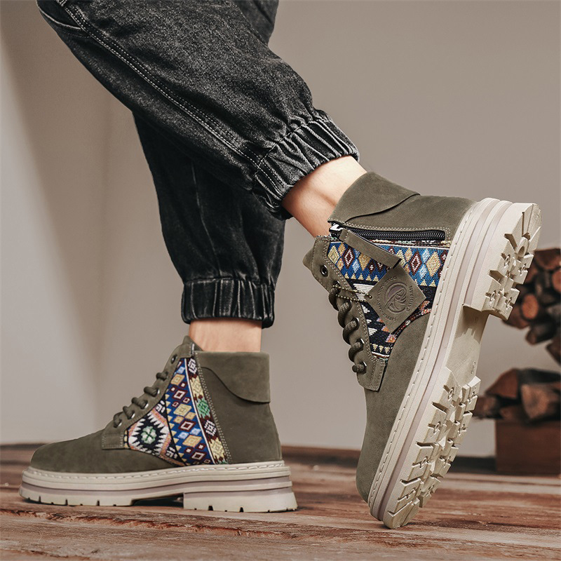 Otoño y invierno retro cuero al aire libre deportes de alta altura botas de motocicleta estilo británico con cabeza redonda botas Martin botas de hombre