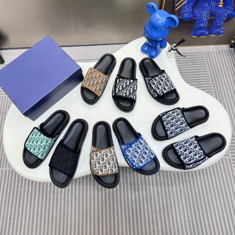 Cross-Border D Brand New Casual Outdoor Lettered Slippers for Men, Size 26, Summer Trendy Non-Slip Magic Tape Sandals Cross-Border D Brand New Casual Outdoor Lettered Slippers for Men, Size 26, Summer Trendy Non-Slip Magic Tape Sandals