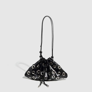 Cross-border metallic handbag rivet shoulder bag messenger bag hollow corns beveled bucket bag women's bag wholesale