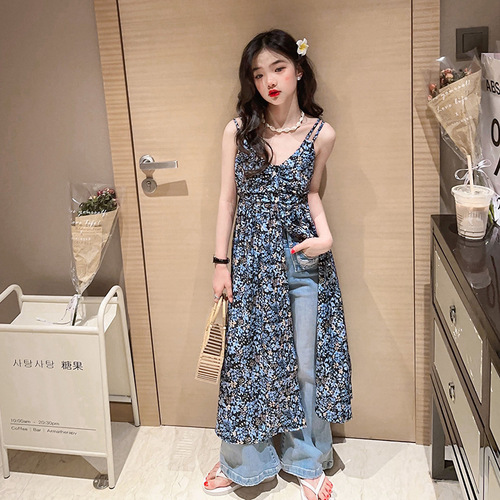 Girls Summer Stacked Floral Suspender Dress 2024 New Children's Fashionable Cute Princess Dress Girl Skirt