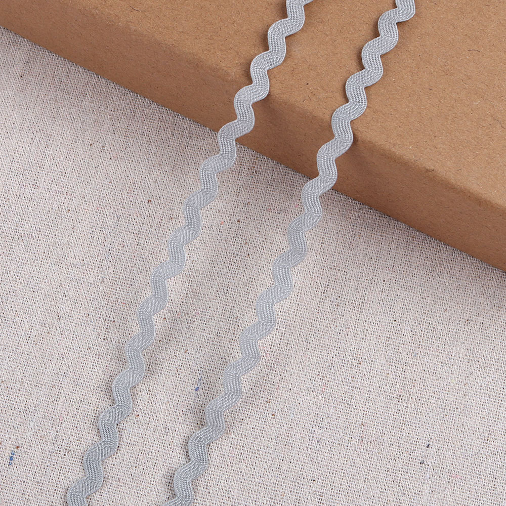 Cinta de polipropileno en S de 5mm, embalaje de regalo, cinta ondulada de color para el hogar, cinta de borde curvo al por mayor