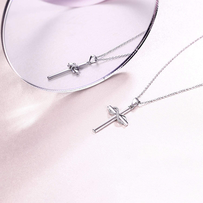 2g Weight 925 Sterling Silver Pendant Material Pendant Necklace Classification 925 sterling silver Chain Material 925 Sterling Silver Cable Chain Plating Cross Infinity Pendant Necklace