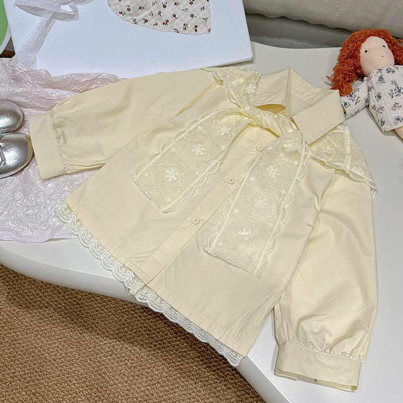 Ropa infantil de niñas de primavera Top diseñador de primavera 2025 nueva camisa de chale de encaje universal de manga larga