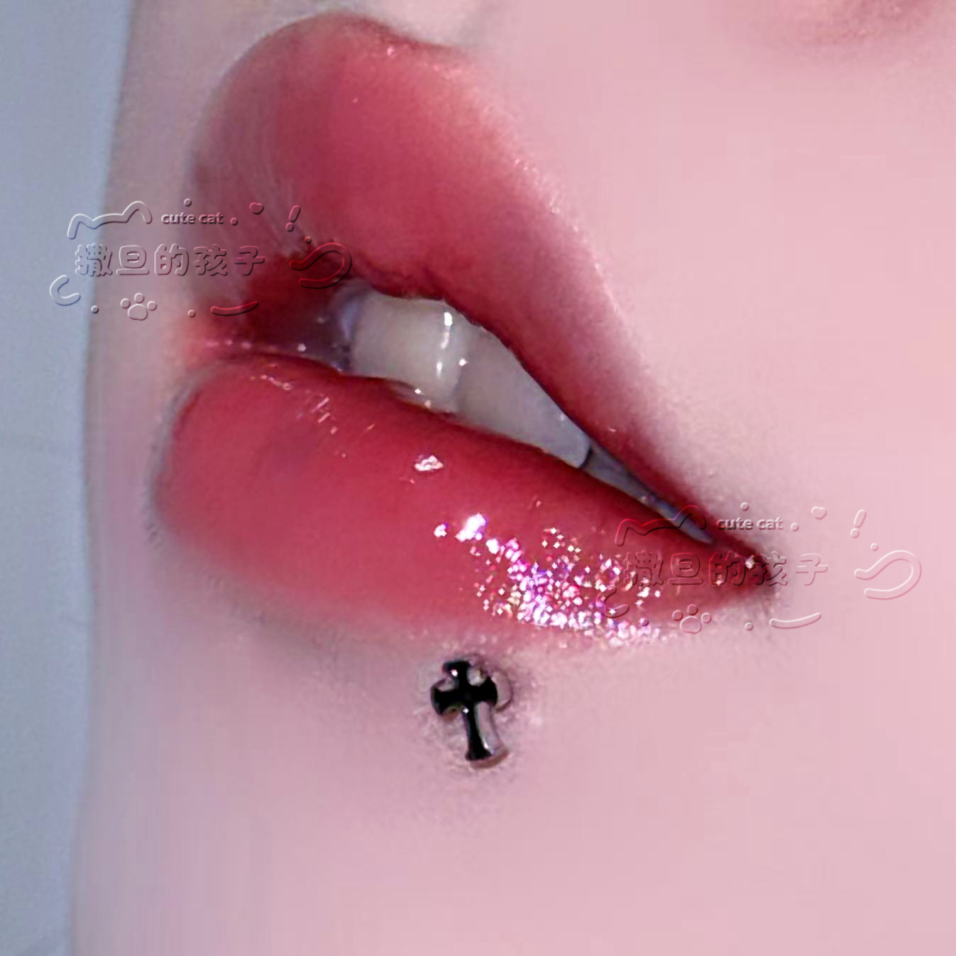 16G labret stud size and finish detail