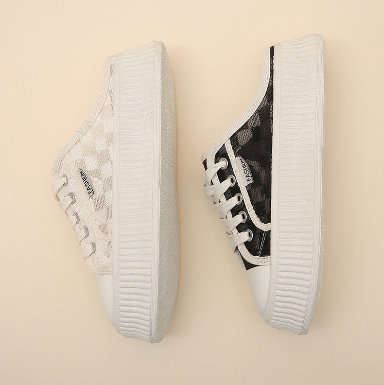 Τα γυναικεία εξωτερικά ενδύματα με διχτυωτές μύτες και μισές παντόφλες είναι μοντέρνα το καλοκαίρι του 2023, νέες χοντρές σόλες, χωρίς τακούνι και λευκά παπούτσια για τεμπέληδες_voghion.com