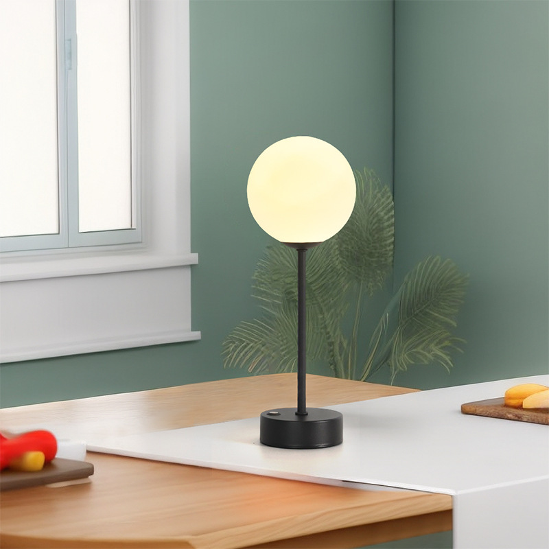 LED creative moon