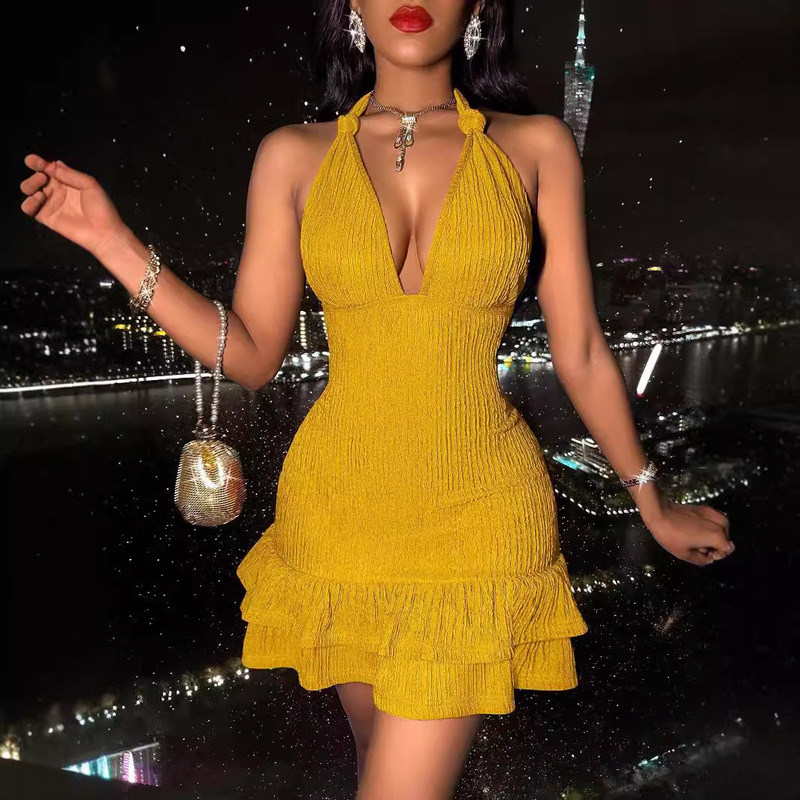2024 New Summer Style Halterneck Sexy Low-Cut Slim Solid Color Hip-Covering Dress European and American Style Fashionable Women's Clothing 2024 New Summer Style Halterneck Sexy Low-Cut Slim Solid Color Hip-Covering Dress European and American Style Fashionable Women's Clothing