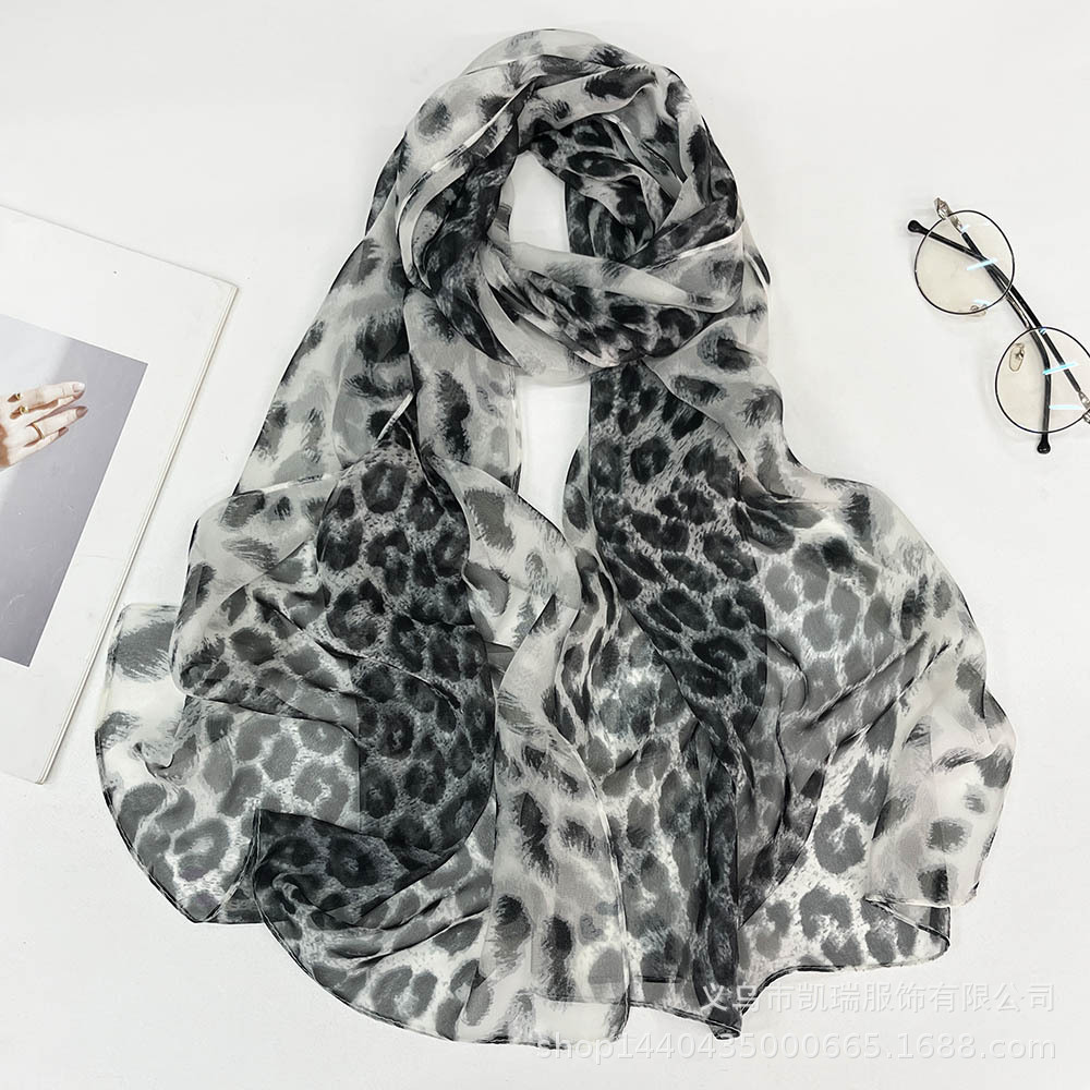 Леопардовый принт черно-белый