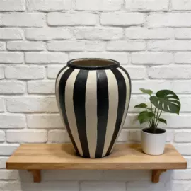 陶瓷工艺品;装饰花瓶;装饰器皿