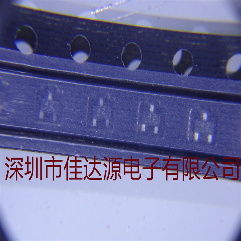 原装全新 DTC043ZEBTL 封装SOT-416FL 丝印42 数字晶体管