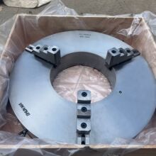K11 1000A G 三爪自定心卡盘  1米直径 钢体
