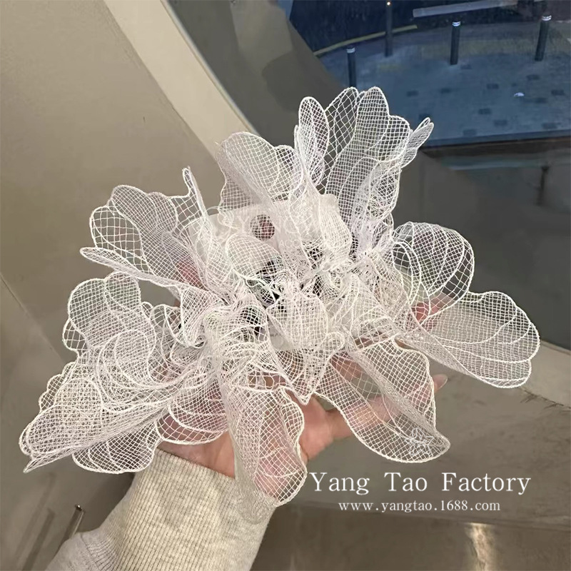 Artística coreana para el cabello encaje hecha a mano estereoscópio pétalos de resorte clip para el cabello dulce tela de hadas anillo de cabello