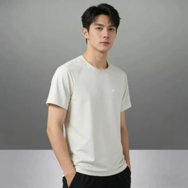 冲锋衣、裤;户外皮肤衣/防晒衣;速干t恤