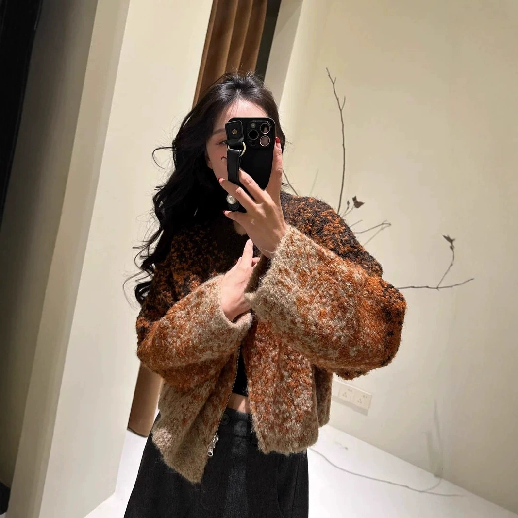 Корейский стиль, нерегулярный вязаный кардиган контрастного цвета для женщин, осенне-зимний новый утолщенный дизайн, короткий свитер на молнии, модная куртка