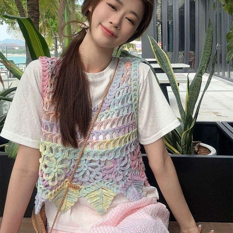 Hollow Flower Embroidered Knitted Crochet Camisole Summer Women's Retro Ethnic Style Blouse Short Top Hollow Flower Embroidered Knitted Crochet Camisole Summer Women's Retro Ethnic Style Blouse Short Top