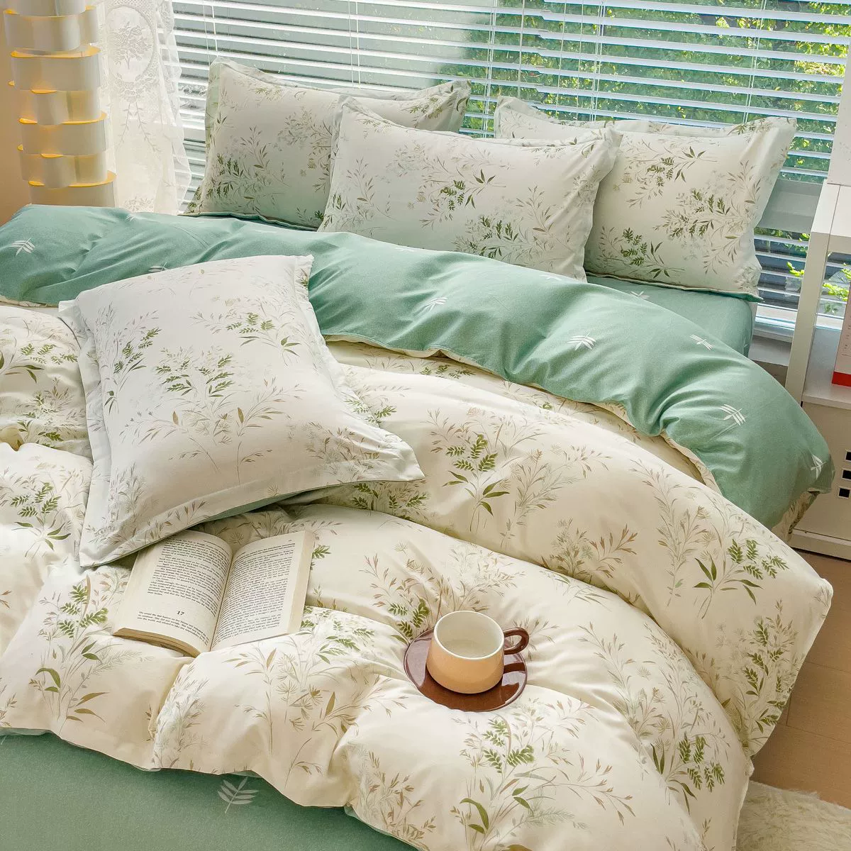 Комплект постельного белья с несколькими цветами, комплект из четырех предметов, простыни и пододеяльник, комплект из четырех предметов, универсальный для всех сезонов, комплект из четырех предметов домашнего текстиля Nantong, без хлопка