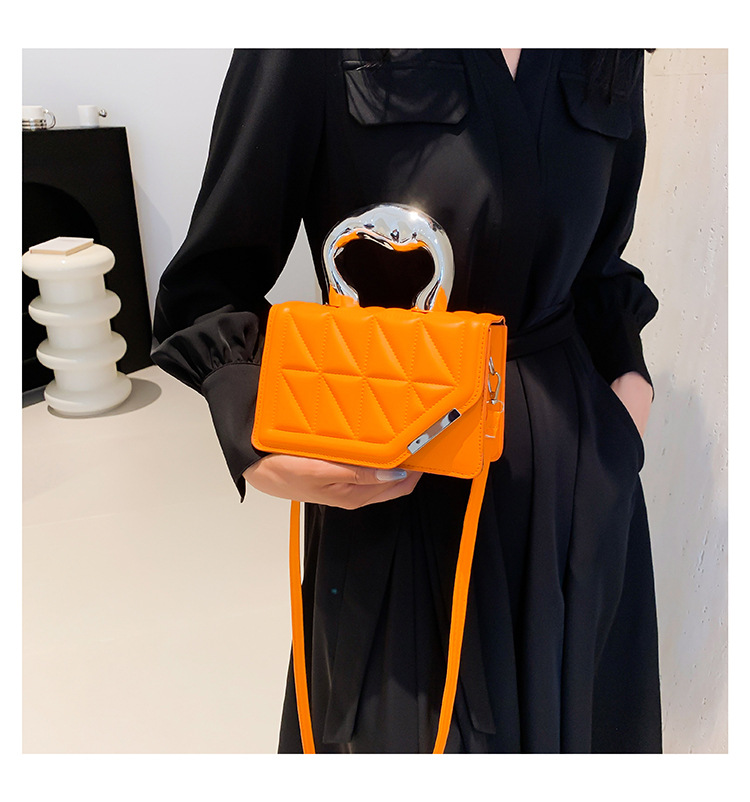 Taschen Mode Vielseitig High-End Handheld Kleines Quadrat für Frauen 2024 Sommerausgabe Casual Diamond Grid Einzelne Schulter_voghion.com