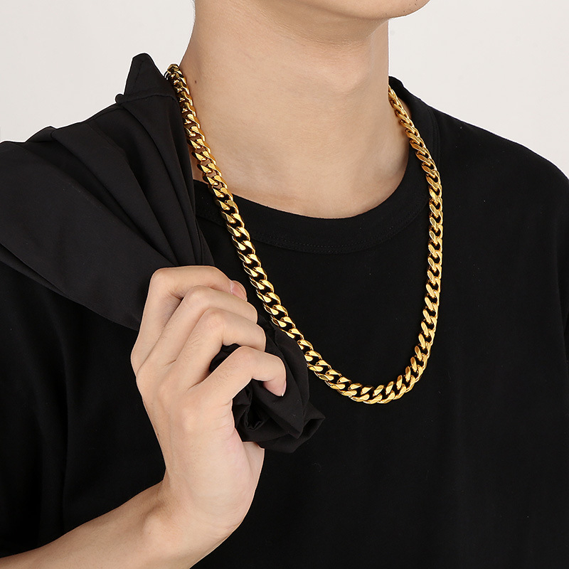 135g Weight PVD Coated Gold Plating Process 18K Real Gold Plated Plating Material 304 Stainless Steel Pendant Material Rhinestones Inlay Material Necklace Classification 304 Stainless Steel Chain Material Daily Occasion 304 Stainless Steel Material Geometric Pattern Unisex Gender Fashion Style Waterproof Non Tarnish, Inlay Craft Fashion Geometric Stainless Steel Necklace Inlay Rhinestones Stainless Steel Necklaces 13