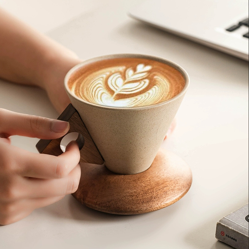 高級レトロセラミックコーヒーカップ、高級で絶妙な家庭用コーヒー女性用特別なカップとソーサーセット|undefined