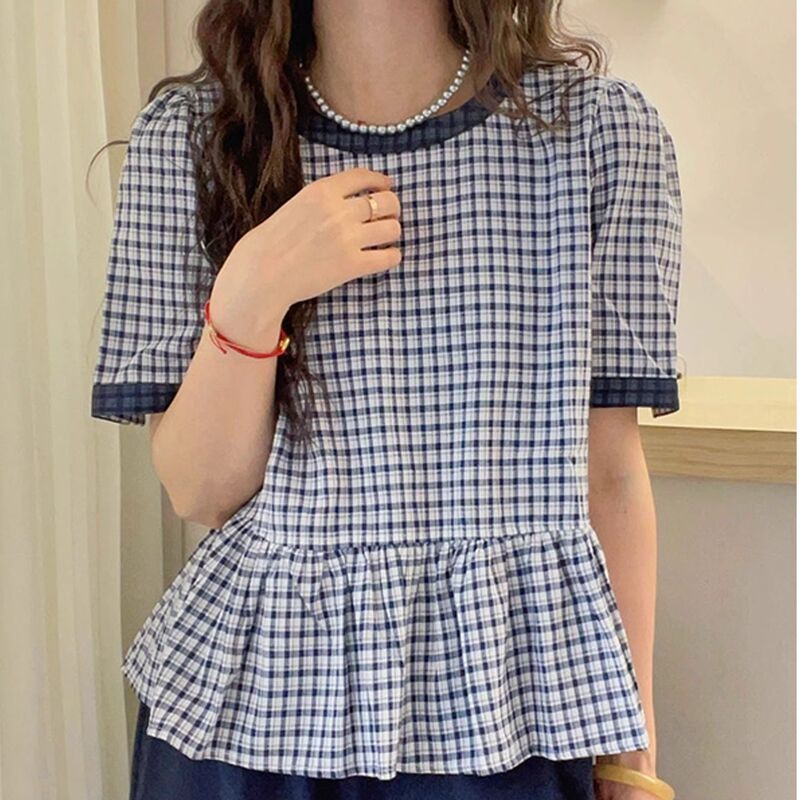 2025 New Summer European Style Contrasting Color Lace Round Neck Puff Sleeves Ruffled Plaid Pullover Shirt for Women 2025 New Summer European Style Contrasting Color Lace Round Neck Puff Sleeves Ruffled Plaid Pullover Shirt for Women