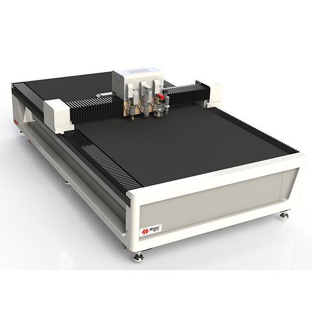 自动送料皮草地毯布旋转刀数控振动刀切割机 窗帘布艺剪裁设备