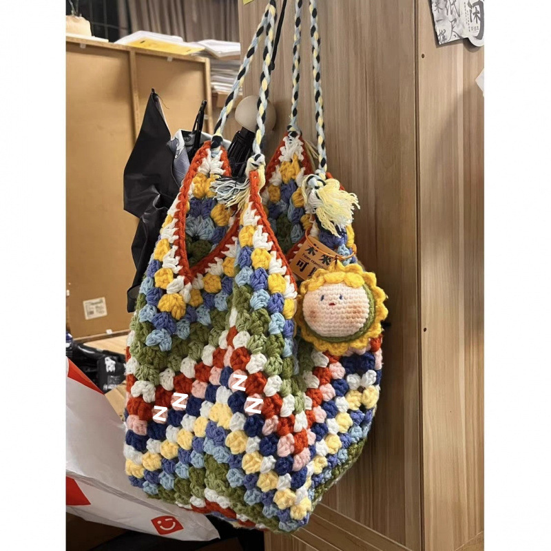 Hand-woven grandmother vagrant bag DIY crochet wool bag material bag shoulder bag fashion vintage handbag