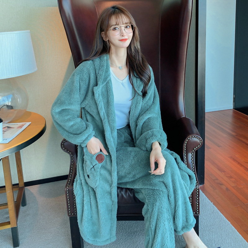 Algas verdes pijamas populares de las mujeres de otoño e invierno de la felpa engrosada de mediados de longitud camisón de las mujeres de franela homewear traje