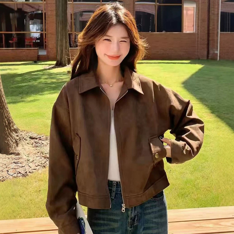 American retro style suede jacket, short length for women, autumn 2026, casual, cool, and stylish leather jacket American retro style suede jacket, short length for women, autumn 2026, casual, cool, and stylish leather jacket