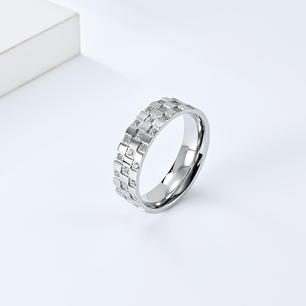 8g Weight Zircon Inlay Material Modern Style Round Titanium Steel Zircon Rings In Bulk