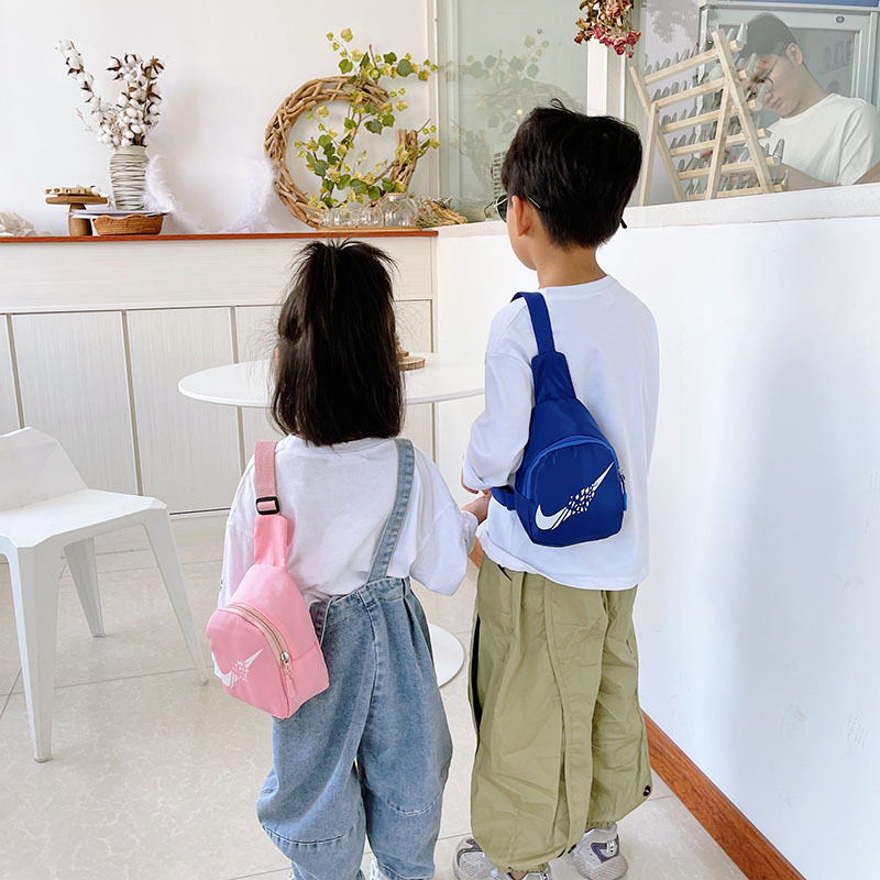 Nuevo bolso de los niños moda casual niños y niñas crossbody pecho bolsa lindo moda niños y niños hombro monedero