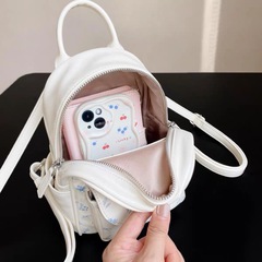 2025新款可爱小众设计感双肩包女时尚百搭便携式随身携带双肩包