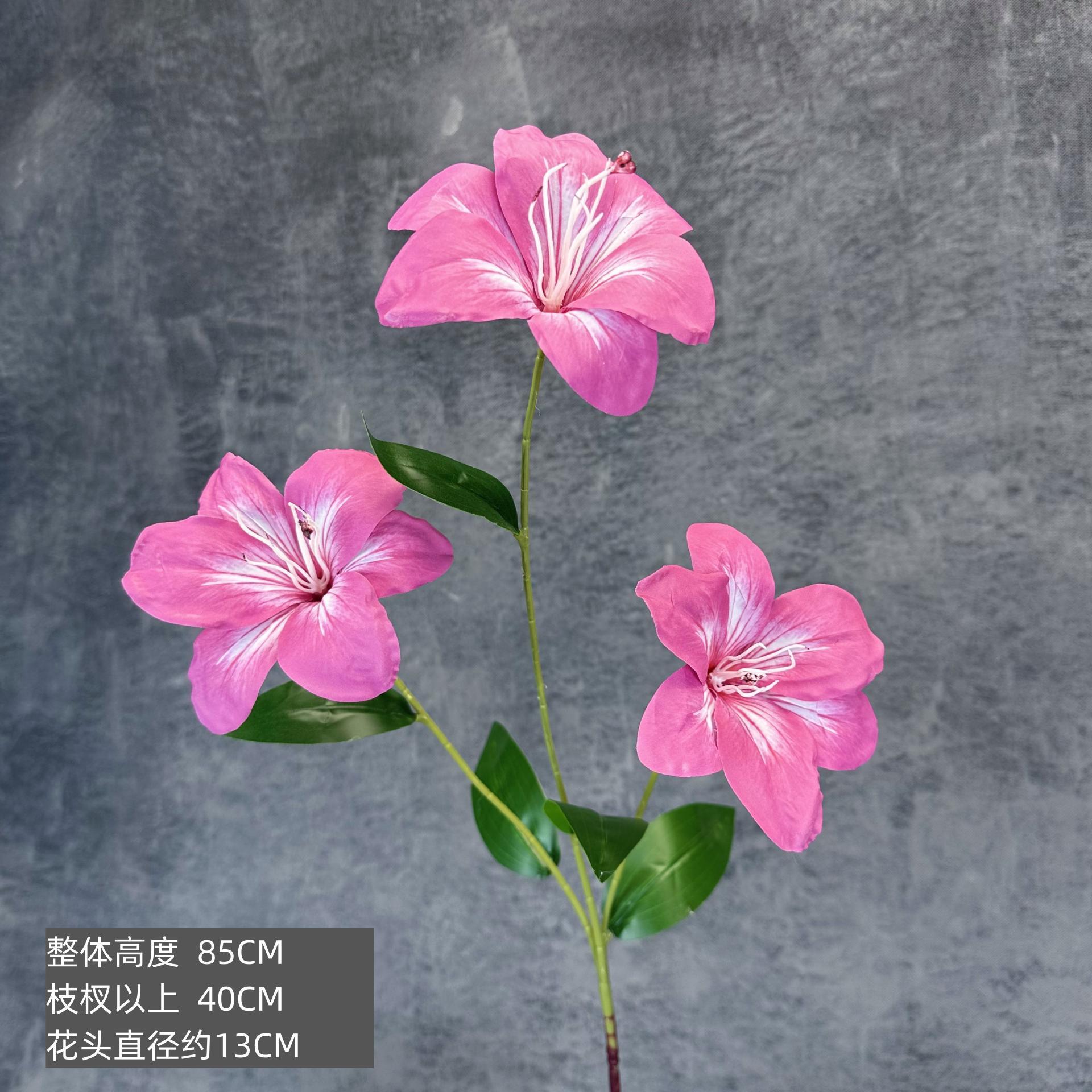 Simulación de 3 cabezas de lirio impresa en 3D lirio boda decoración del hogar decoración de flores falsas transfronterizas al por mayor