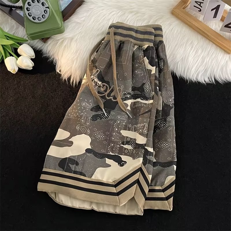 American Retro Camouflage Cargo Shorts for Men and Women, Summer Trendy Loose Five-Point Casual Basketball Sports Pants