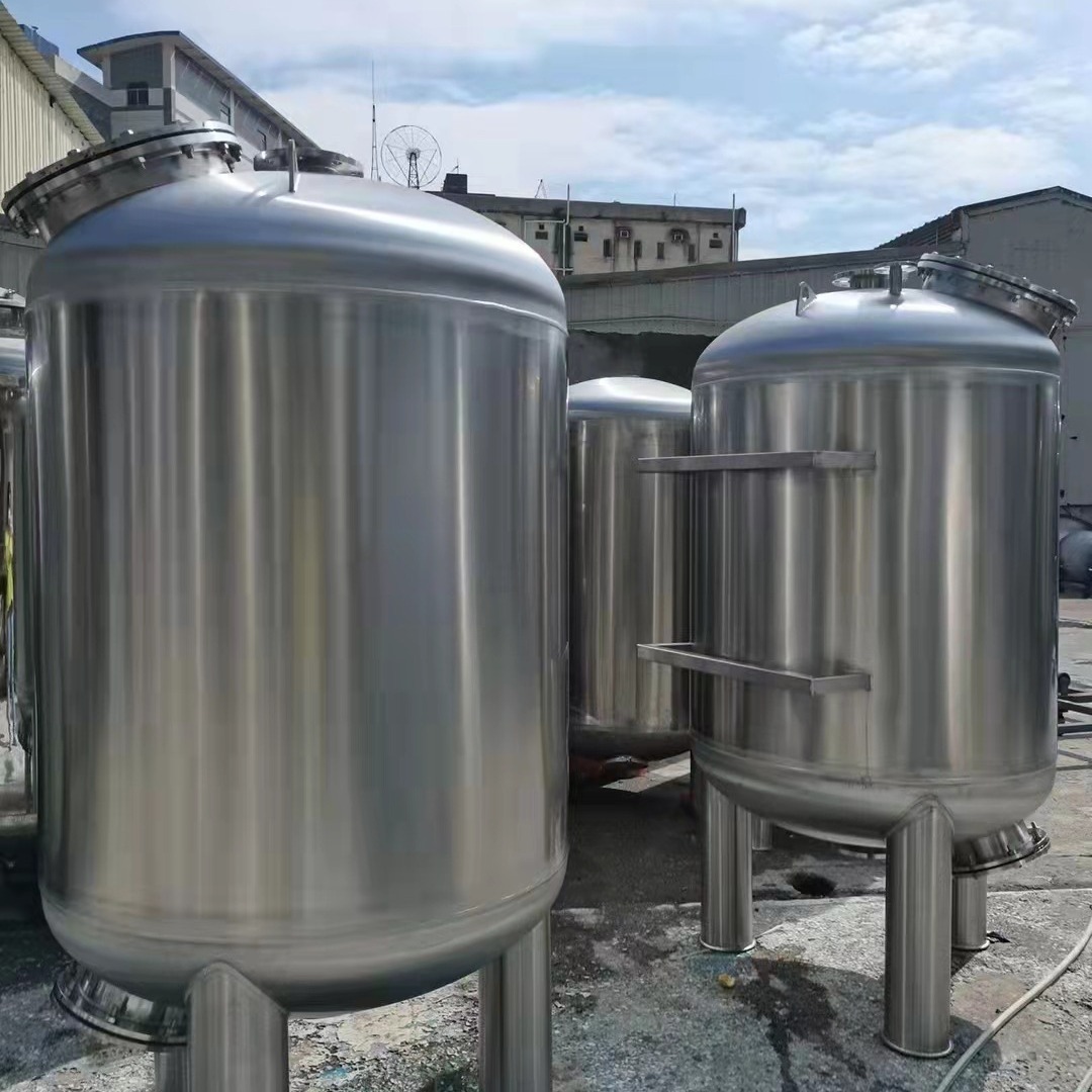 推荐不锈钢过滤罐加工、不锈钢过滤器、水处理过滤罐加工