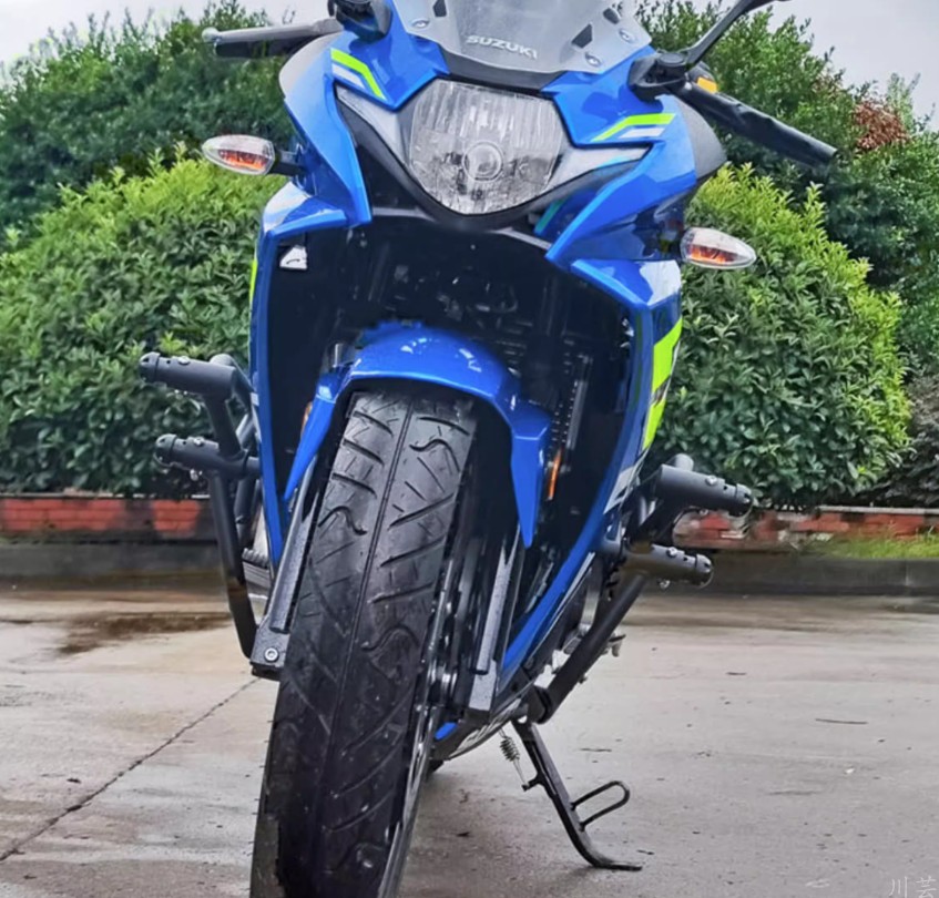 Suitable for Suzuki gsx250 anti-fall bar gsx250r guard bar motorcycle bumper modified competitive bar accessories