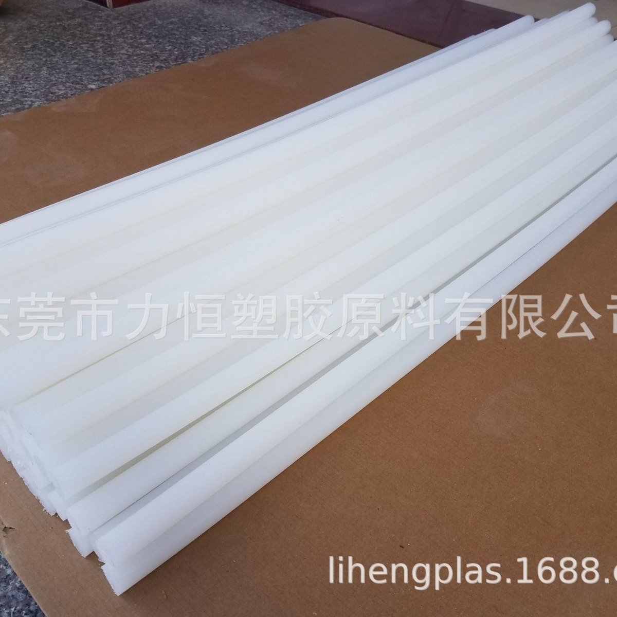 PVDF棒 15-150mm 纯树脂 乳白色半透明 耐酸碱 耐化学 PVDF棒材