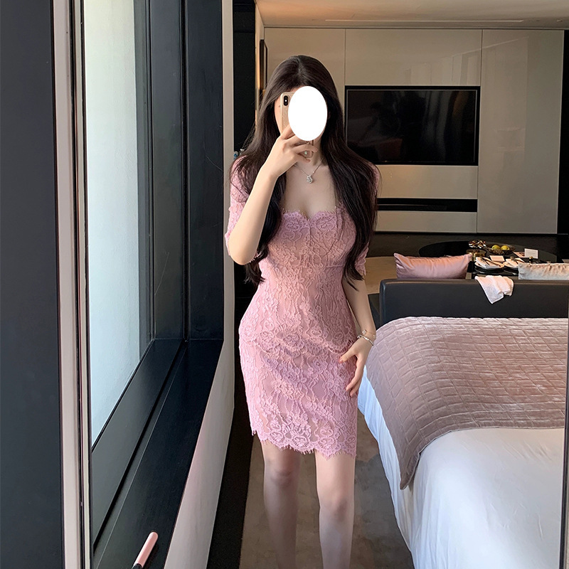 French-Style Purple Elegant Slim-Fit Midi Dress with a Stylish U-Neck Design, Slimming and Hip-Hugging Lace Dress, New Model