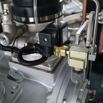 Oil-Free Screw-Type Laser Cutting Hava kompressorları
