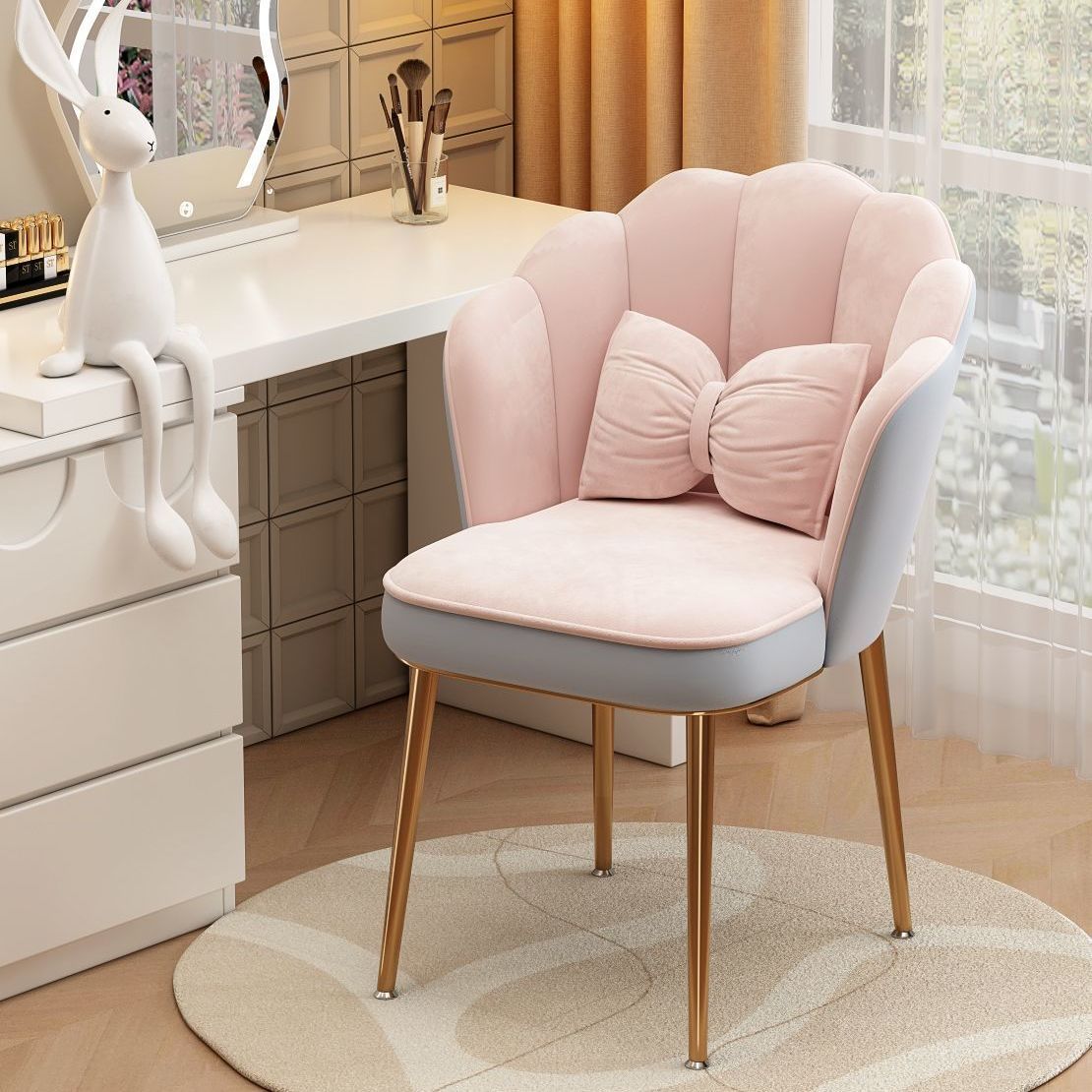 Silla de maquillaje de lujo ligera simple en paquete blando, silla de pétalos domésticos de red moderna, silla de maquillaje de metal multifuncional para dormitorios