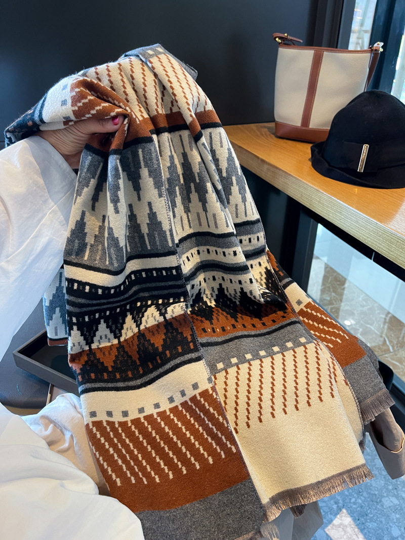 Wunderschöner Maillard-Farbdiamant-Herbst-Winter-I-Mitation-Kaschmirschal für Frauen, dicker und warmer großer Schal,_voghion.com