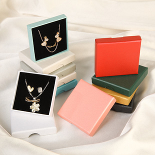 �羳��������w������˹��Y����b�г���1.6cm����b�ж���