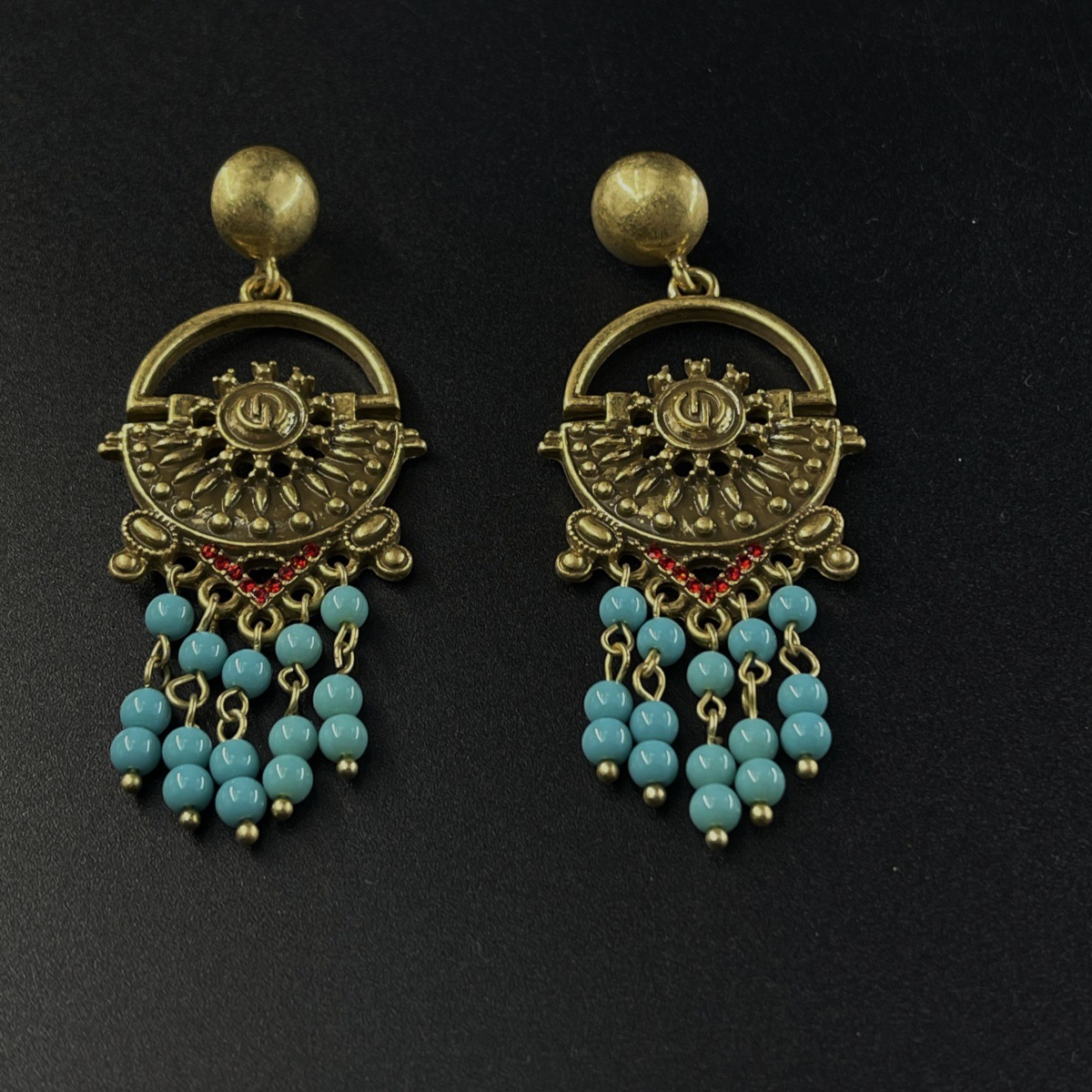 Ethnic long turquoise retro elegant earrings with tassels