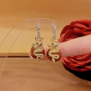 ������tɫ������Ф�����h����С���OӋ�ж����Ї��Lϲӭ������