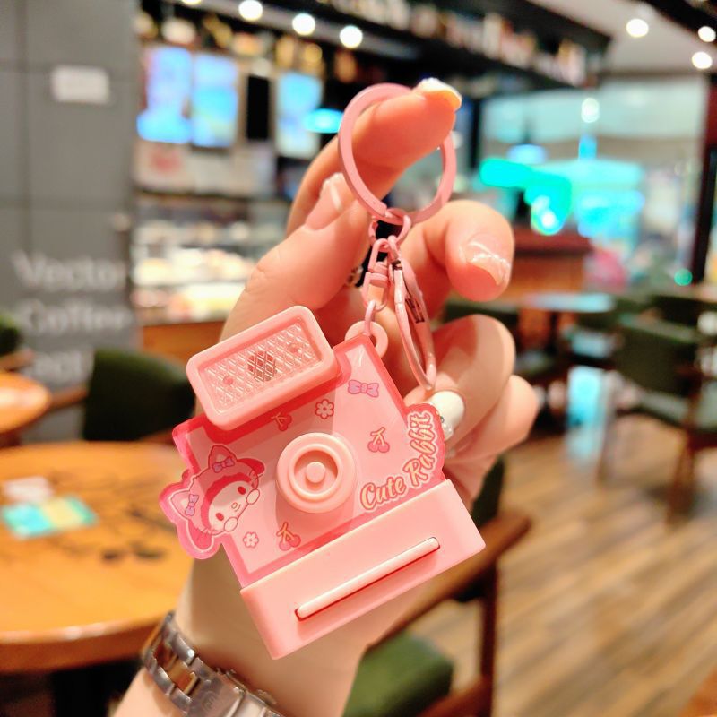 クリエイティブサンリオ発光カメラキーホルダーかわいいポラロイドカメラバッグペンダントキーチェーン小さなギフト|undefined