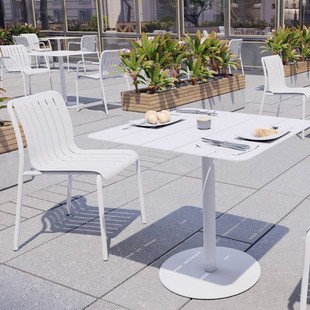 Outdoor Tables and Chairs Courtyard Open-Air Balcony Leisure Outdoor Terrace Garden Waterproof Sun Protection Iron Metal Dining Table and Chairs
