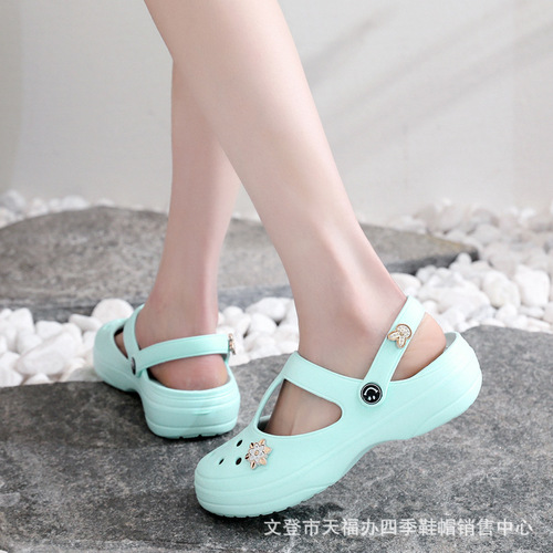 Hole Shoes Women's Summer Thick Sole Garden Shoes Flat Non-Slip Pregnant Outdoor Water-Resistant Cap Toe Casual Beach Shoes