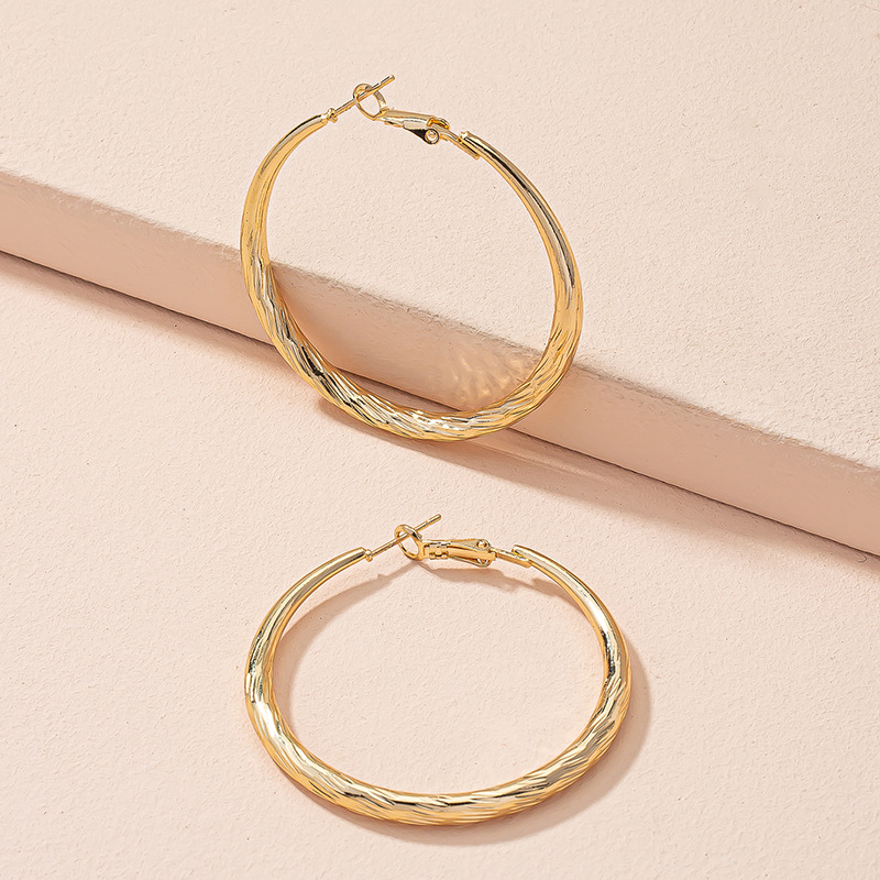 1 Pair Simple Style Round Alloy Plating Womenu0027S Earrings